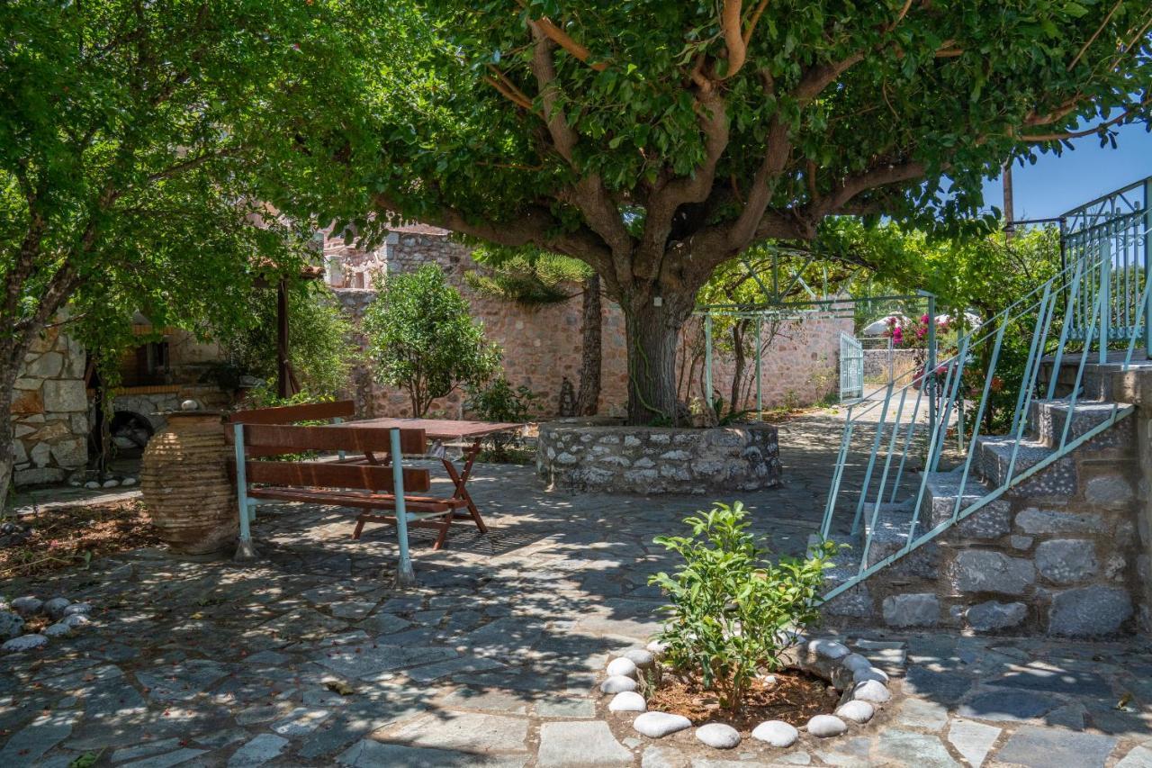 Tranquil Stone Garden House Villa Kalos Exterior foto